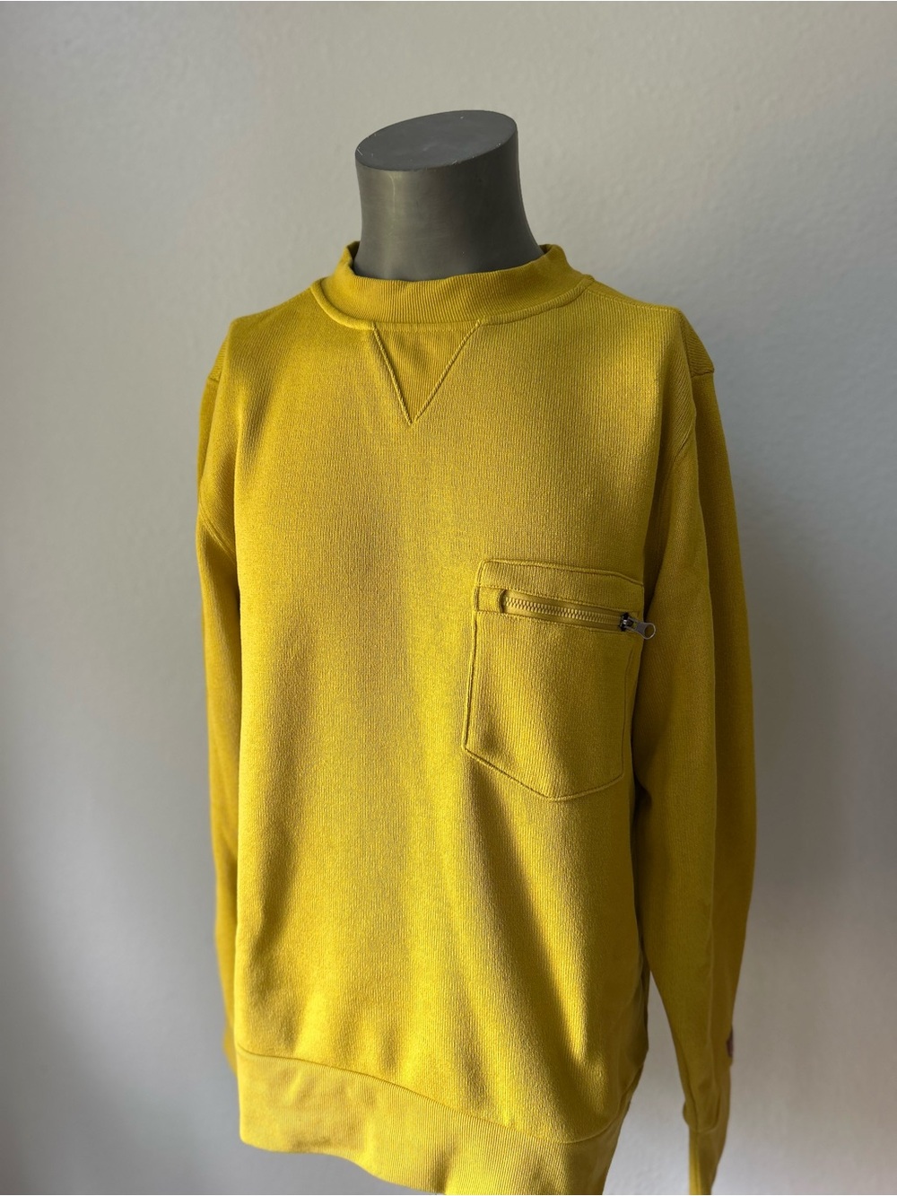 Arthur Beale Pullover Crewneck Sweatshirt Sweater Mustard Yellow Zip Pocket (L)